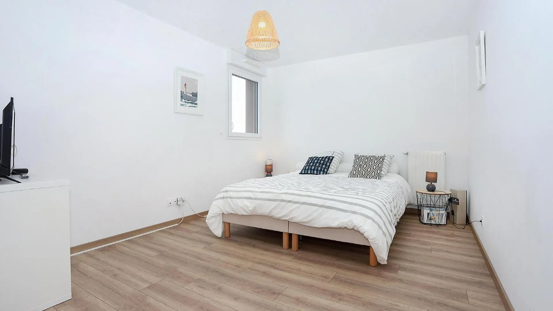 3 Bedroom Cozy Apartment In Saint-Malo