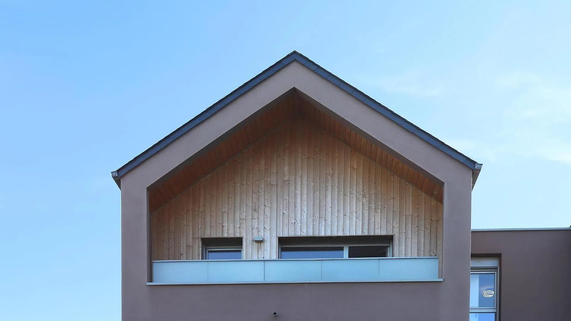 3 Bedroom Cozy Apartment In Saint-Malo 0*,  France
