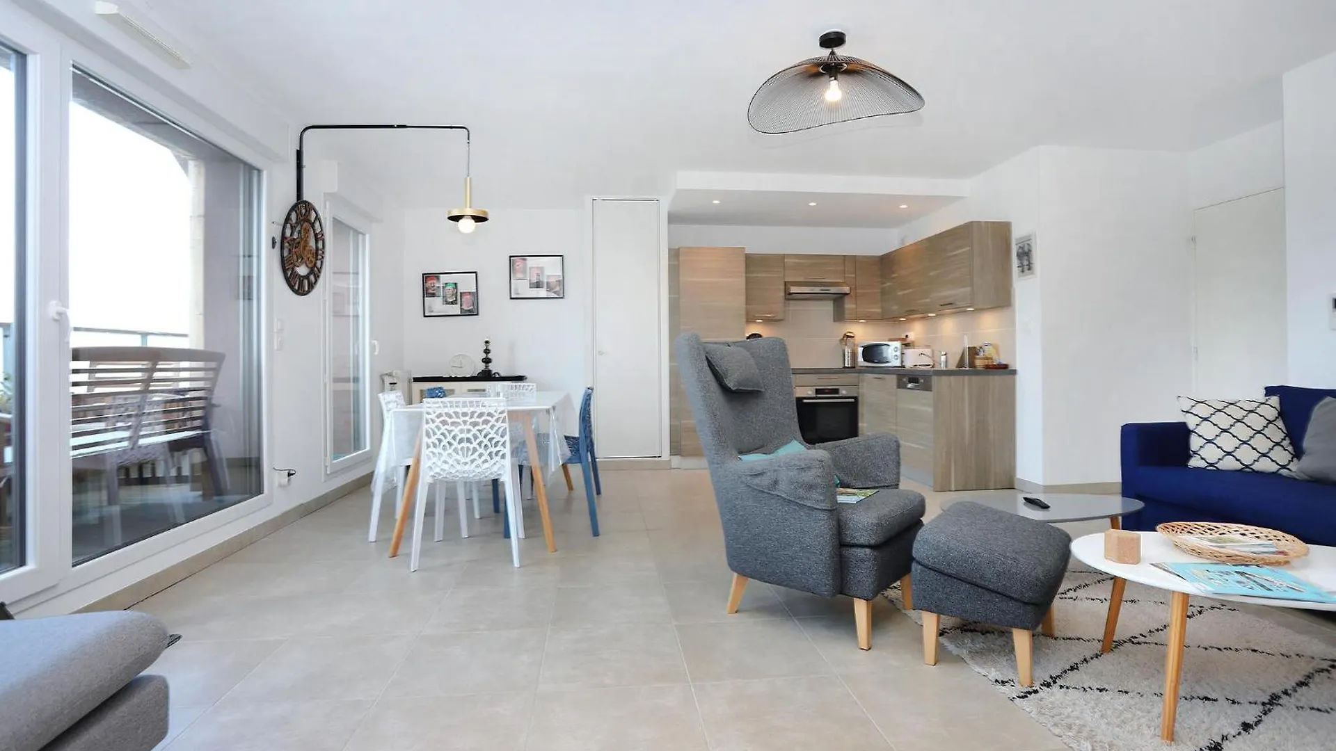 3 Bedroom Cozy Apartment In Saint-Malo