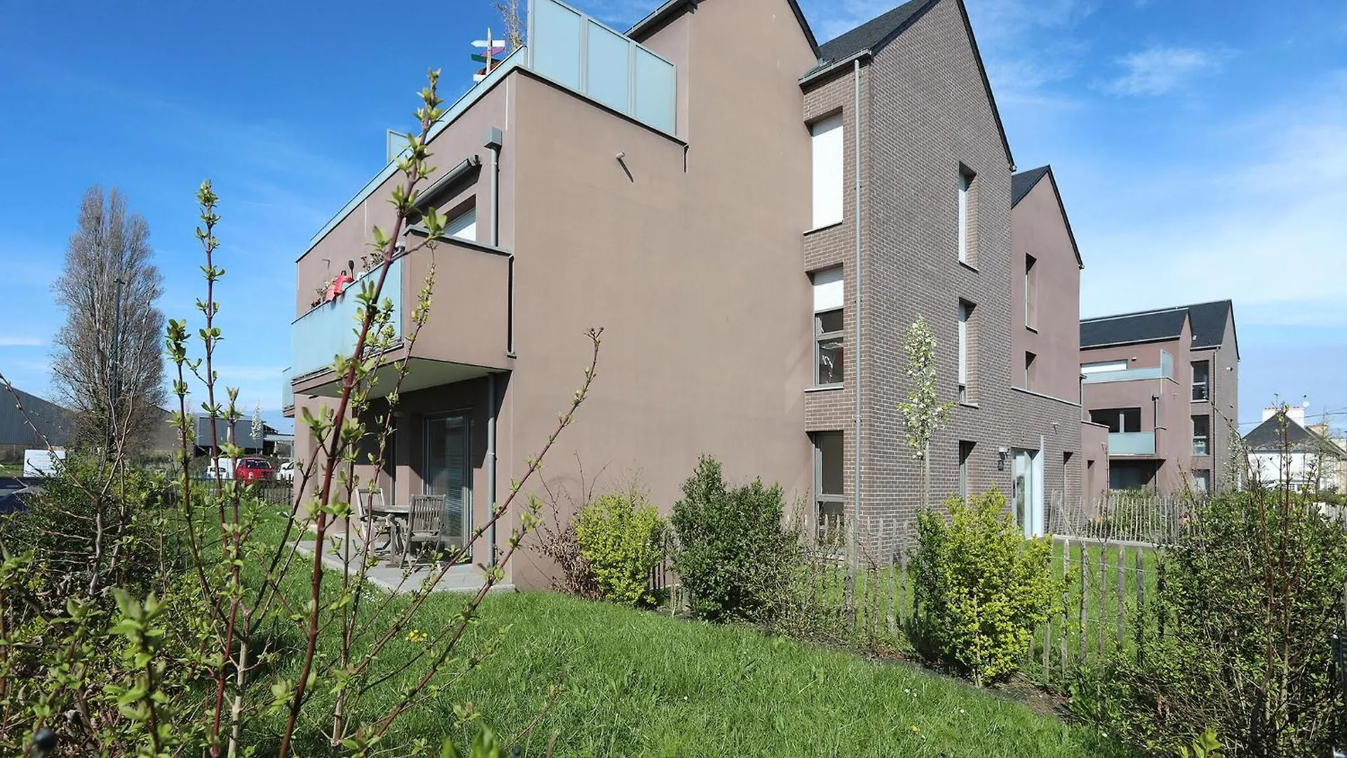 3 Bedroom Cozy Apartment In Saint-Malo France